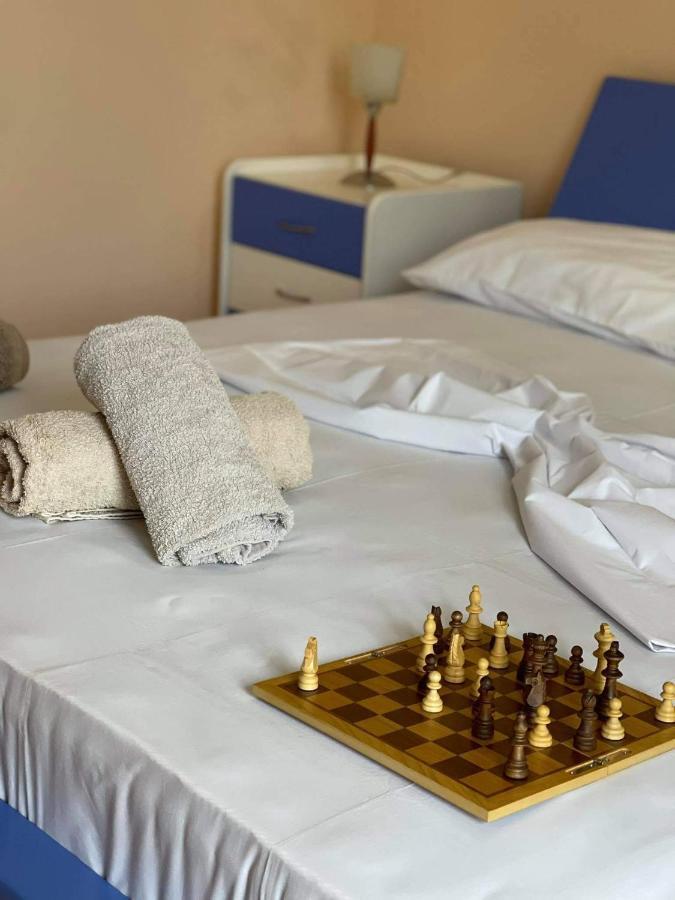 Kristi Apartment 2 Min To Sea Netflix & Espresso Station Sarande Luaran gambar