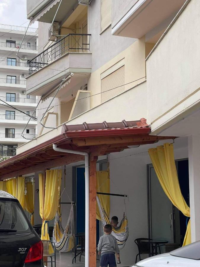 Kristi Apartment 2 Min To Sea Netflix & Espresso Station Sarande Luaran gambar