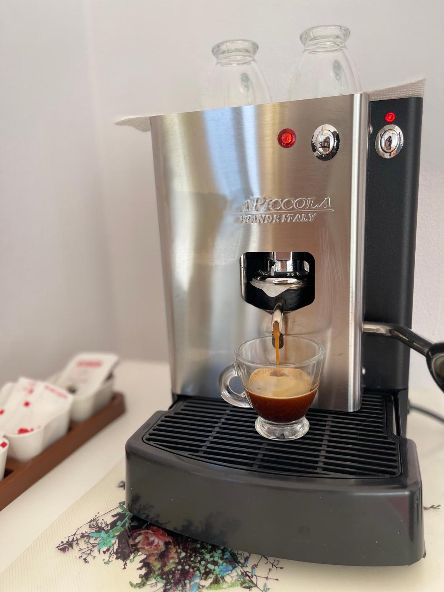 Kristi Apartment 2 Min To Sea Netflix & Espresso Station Sarande Luaran gambar