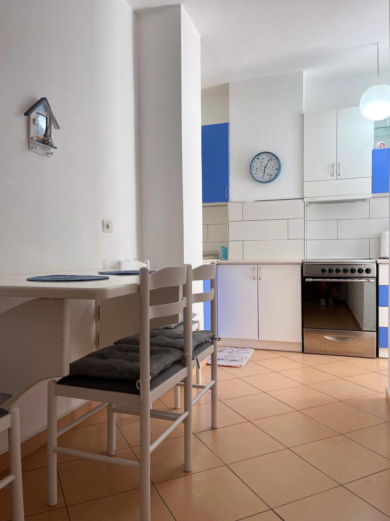 Kristi Apartment 2 Min To Sea Netflix & Espresso Station Sarande Luaran gambar