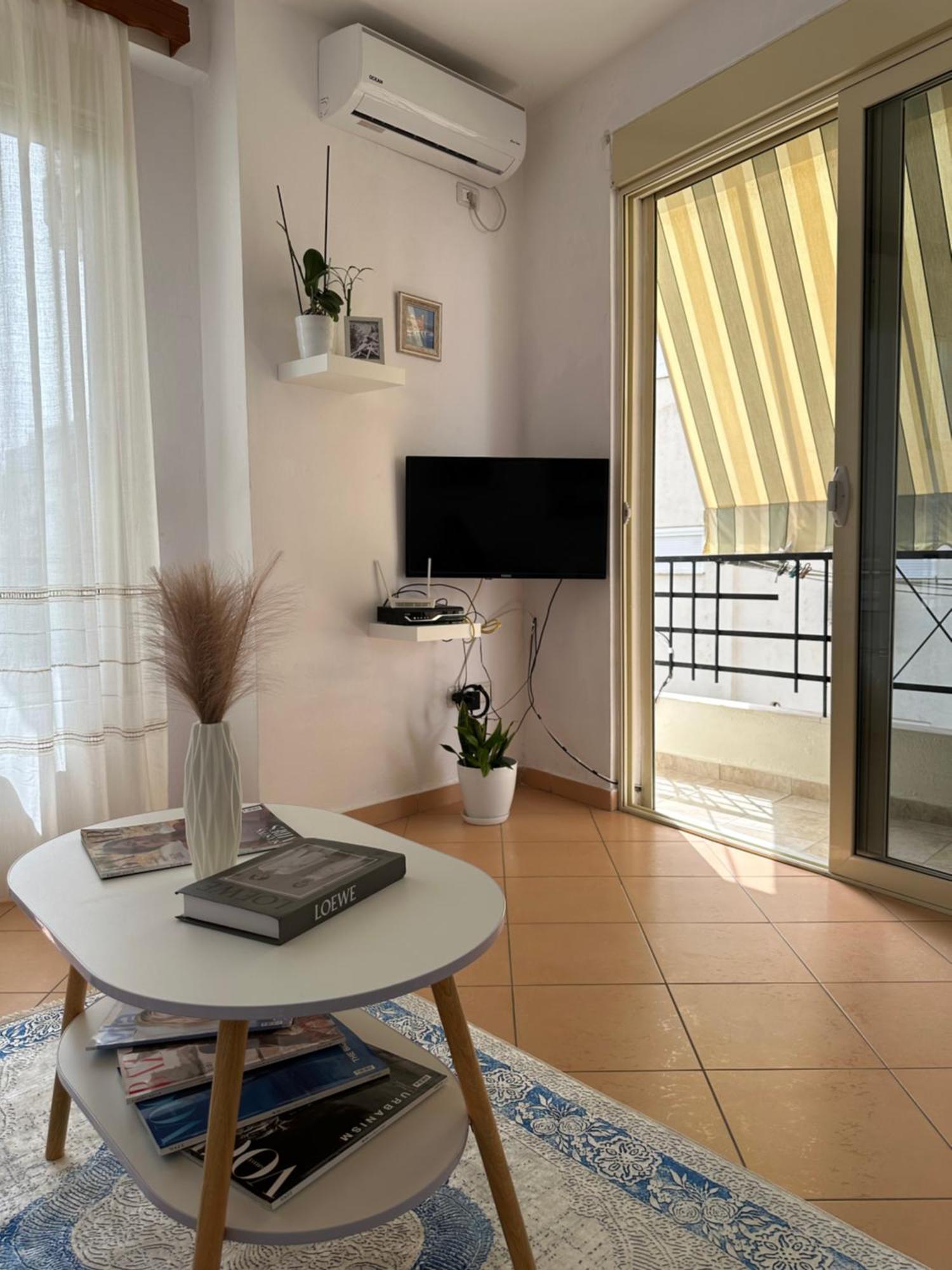 Kristi Apartment 2 Min To Sea Netflix & Espresso Station Sarande Luaran gambar