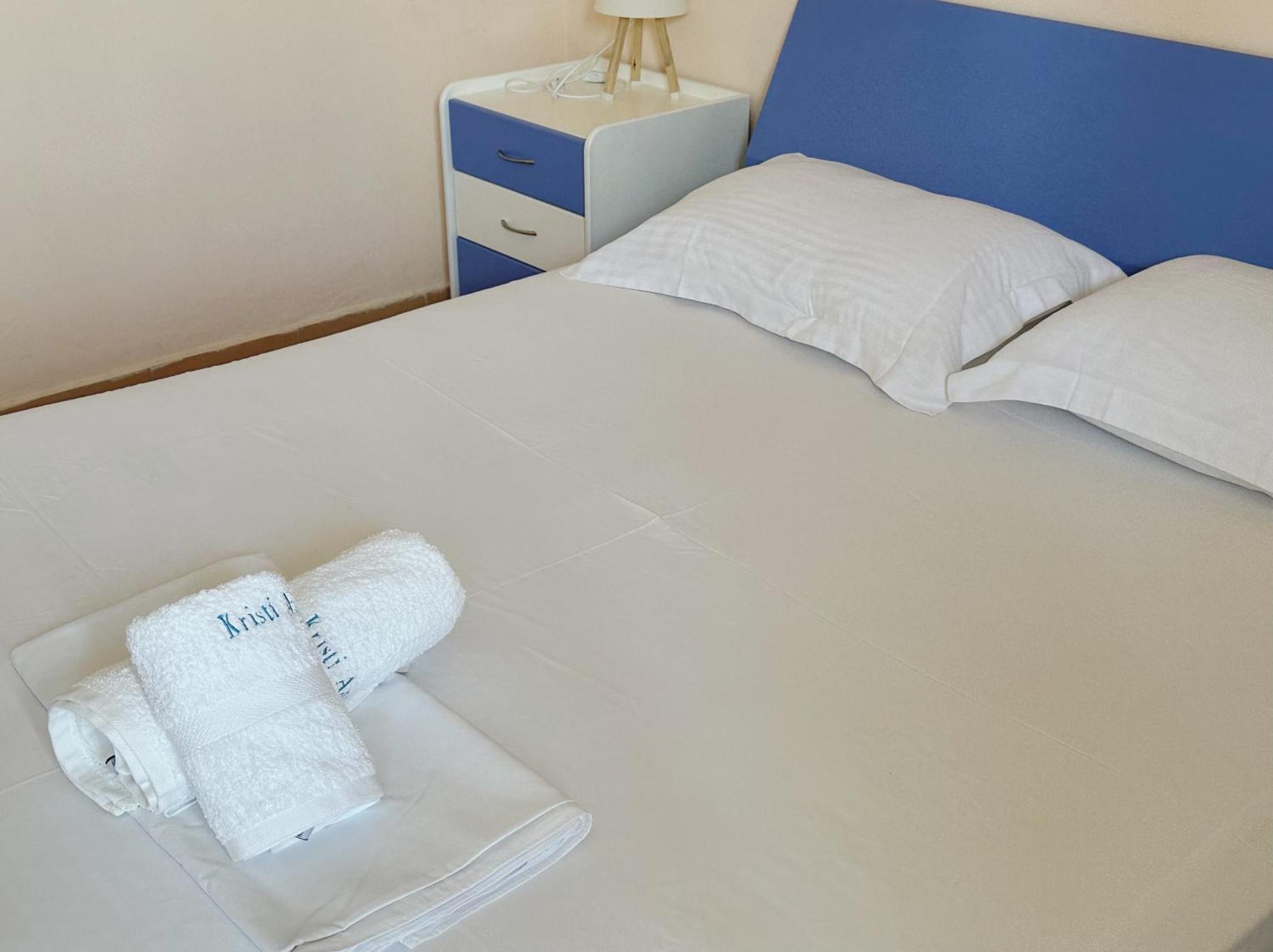 Kristi Apartment 2 Min To Sea Netflix & Espresso Station Sarande Luaran gambar
